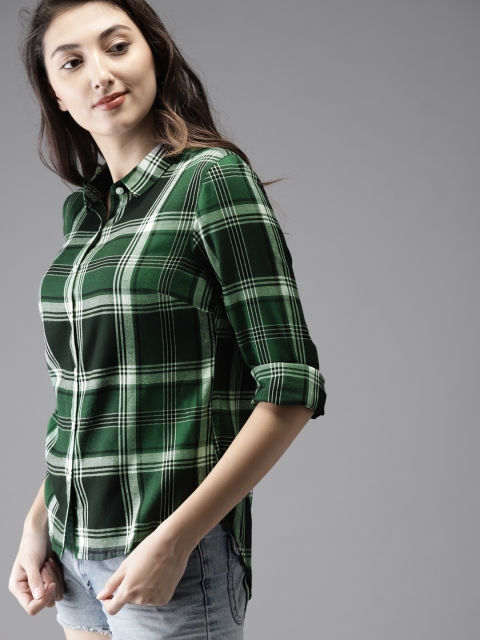 

HERE&NOW Women Green & Black Regular Fit Checked Casual Shirt
