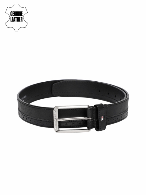 

Tommy Hilfiger Men Black Textured Leather Belt