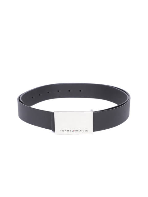 

Tommy Hilfiger Men Black Leather Solid Belt