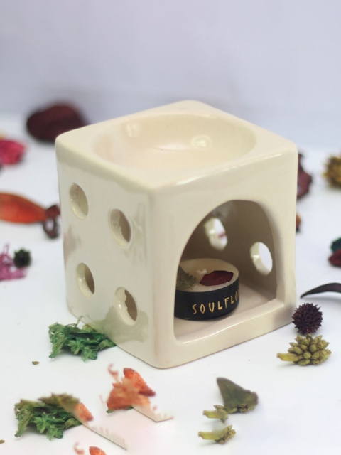 

Soulflower White Dice Oil Burner, Cream