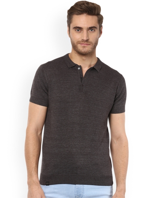 

Mufti Men Grey Solid Polo Collar Slim Fit T-shirt