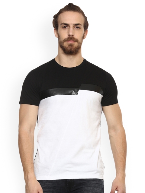 

Mufti Men Black & White Colourblocked Round Neck T-shirt