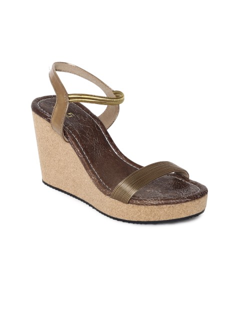 

Inc 5 Women Gold-Toned Solid Open Toe Heels