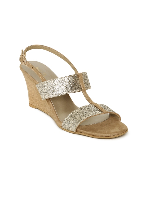 

Inc 5 Women Silver-Toned Solid Wedges
