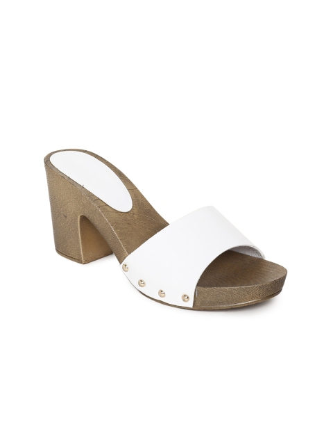 

Inc 5 Women White Solid Sandals
