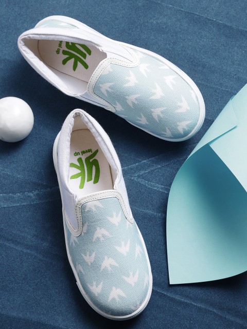 

YK Boys Blue & White Printed Slip-On Sneakers