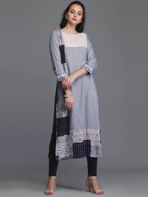 

Ojjasvi Women Grey & Black Printed Straight Kurta