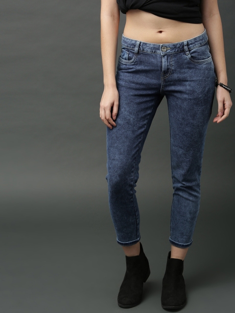

Roadster Women Navy Blue Skinny Fit Clean Look Acid Wash Stretchable Cropped Jeans