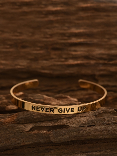 

Pipa Bella Gold Never Give Up Karma Bangle