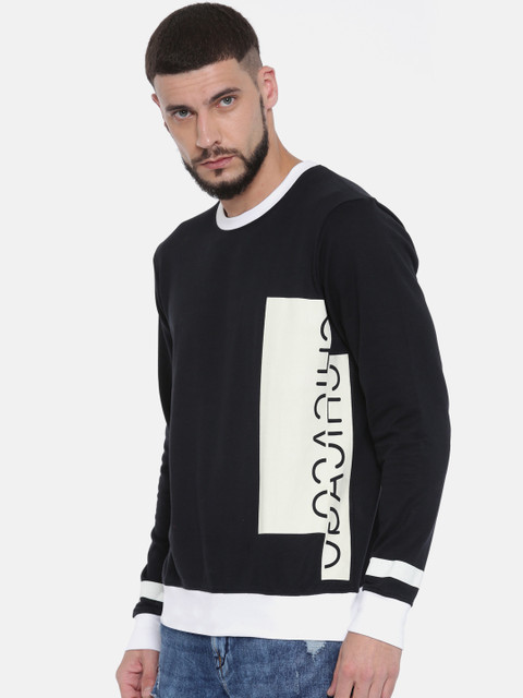 

Moda Rapido Men Black & Off-White Printed Sweatshirt