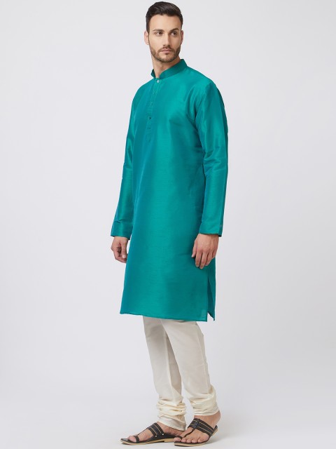 

Silk India Men Green Solid Straight Kurta