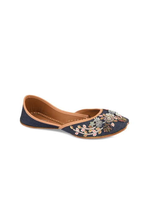 

Coral Haze Women Multicoloured Solid Canvas Mojaris, Multi
