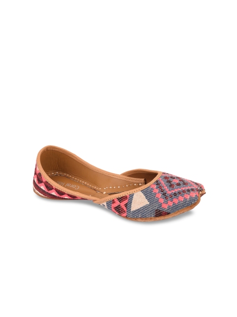 

Coral Haze Women Multicoloured Solid Canvas Mojaris, Multi