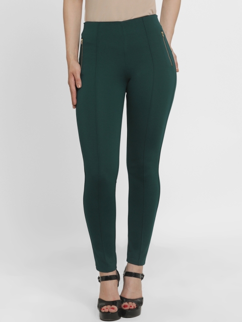 

Kazo Women Green Solid Jeggings