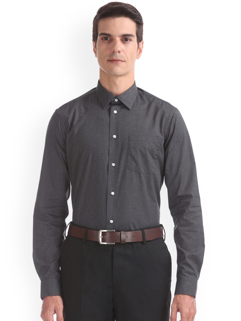 

Arrow New York Men Charcoal Regular Fit Solid Semiformal Shirt
