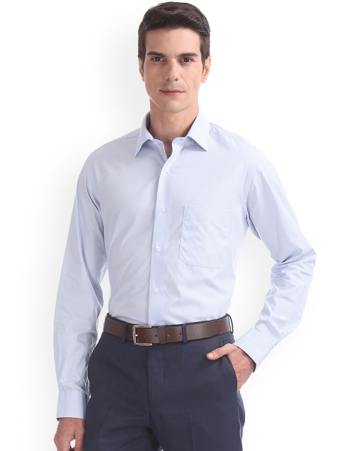 

Arrow Men Blue Regular Fit Solid Formal Shirt