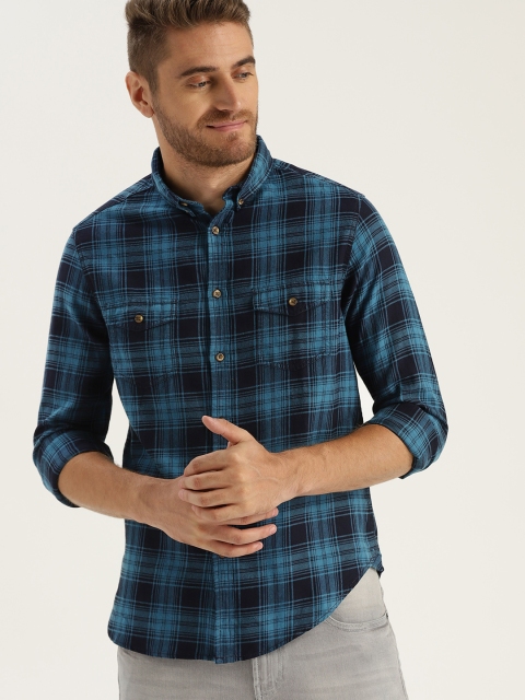 

Sztori Plus Size Men Blue Checked Casual Shirt