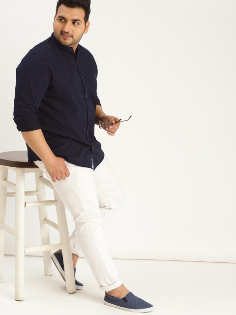 

Sztori Plus Size Men Navy Blue Printed Casual Shirt