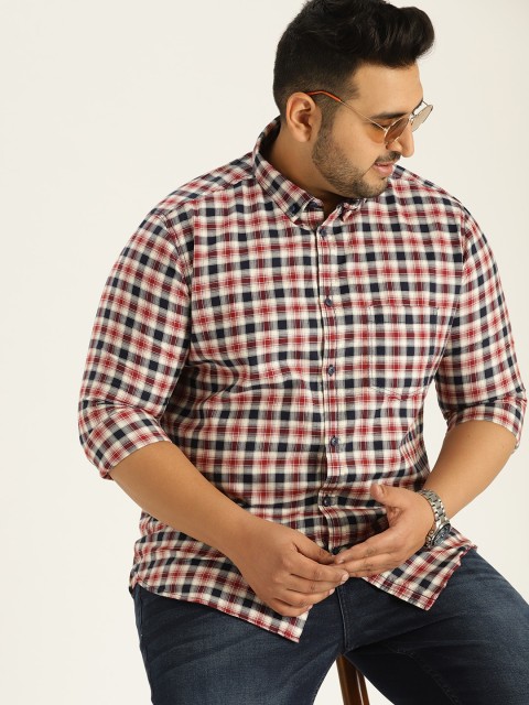 

Sztori Plus Size Men White Maroon Checked Casual Shirt