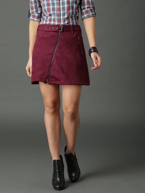 

Roadster Women Burgundy Solid A-Line Suede Mini Skirt