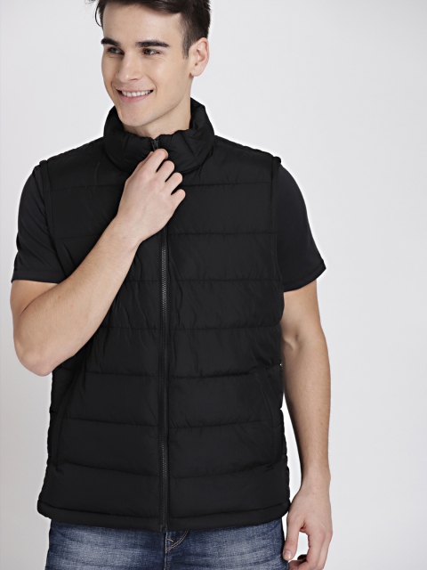 

GAP Men Black Lightweight Puffer Vest