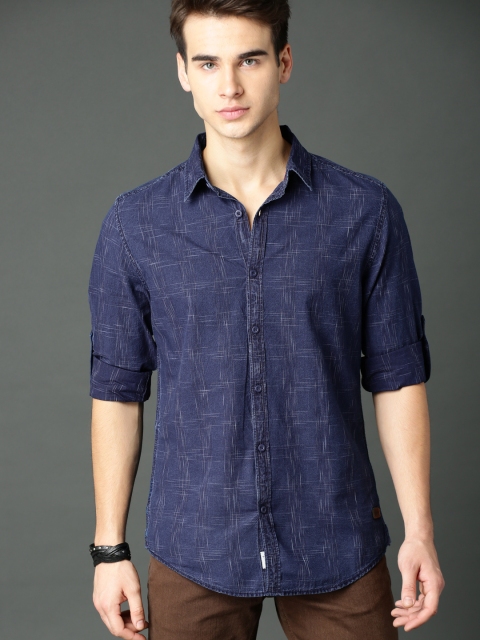 

Roadster Men Blue Regular Fit Self Design Shirt