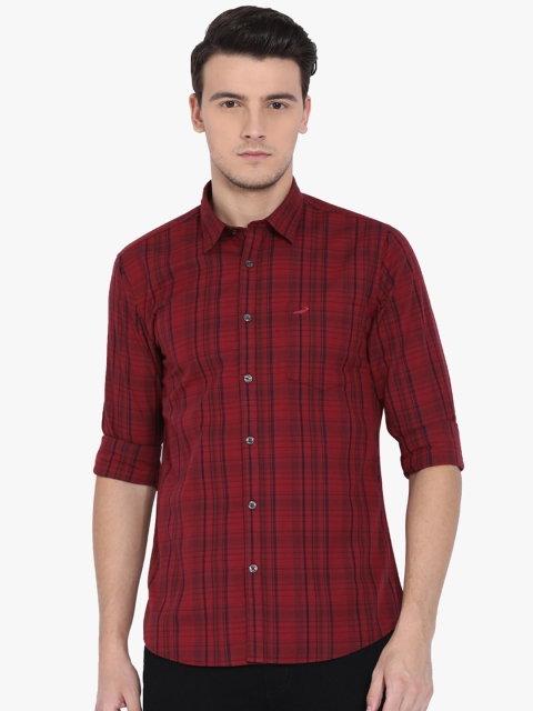 

Crocodile Men Red & Navy Blue Slim Fit Checked Casual Shirt