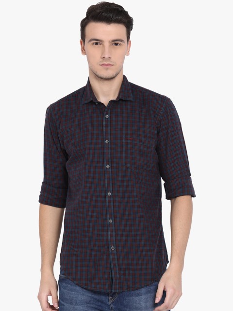 

Crocodile Men Brown & Blue Slim Fit Checked Casual Shirt
