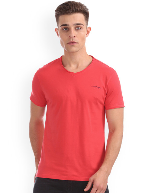 

Ed Hardy Men Red Solid Round Neck Pure Cotton T-shirt