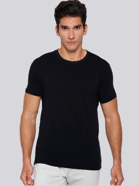 

Bamboo Tribe Men Black Solid Round Neck T-shirt