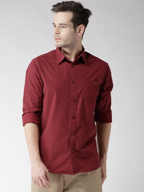 

Aeropostale Men Red Regular Fit Printed Casual Shirt