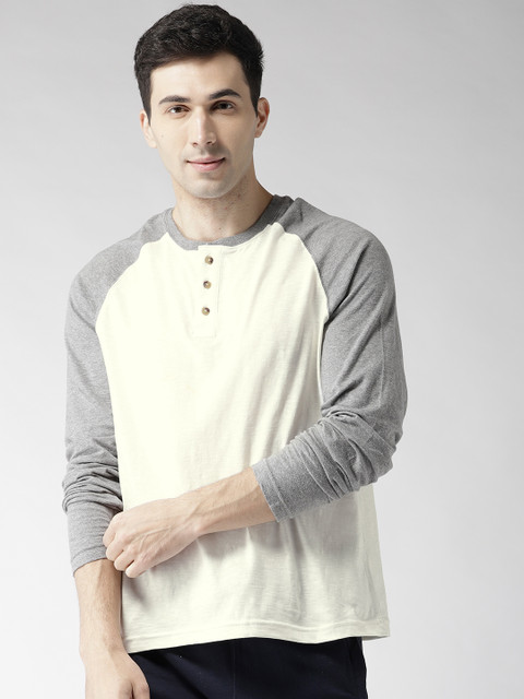 

Aeropostale Men White & Grey Melange Solid Henley Neck T-shirt