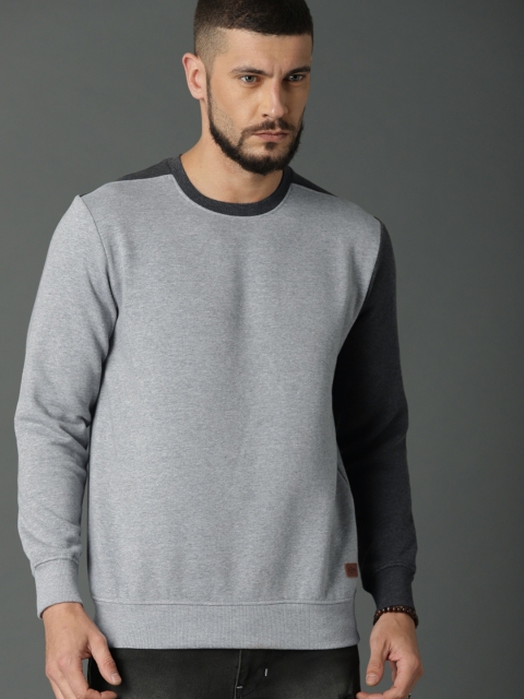 

Roadster Men Grey Melange Solid Sweatshirt