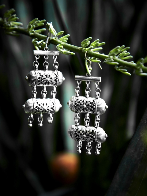 

ZeroKaata Silver-Toned Handcrafted Contemporary Drop Earrings