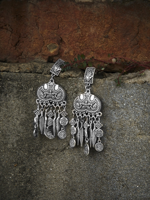 

ZeroKaata Silver-Toned Contemporary Drop Earrings