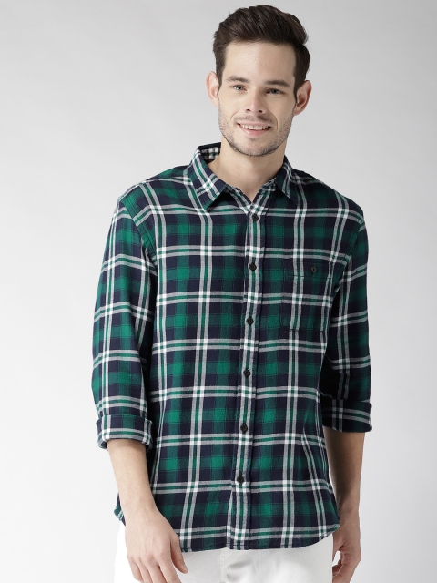 

Aeropostale Men Green & Navy Regular Fit Checked Casual Shirt