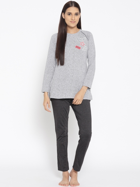 

Sweet Dreams Women Grey Melange Solid Night Suit 2273G7CA