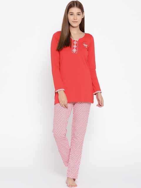 

Sweet Dreams Women Red & White Printed Night suit