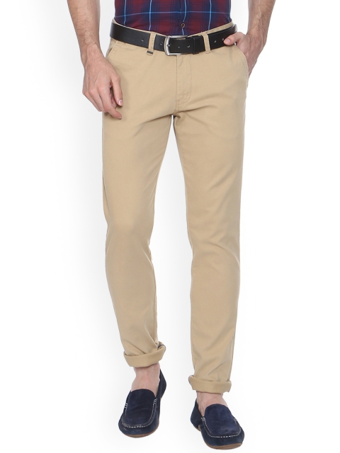 

Van Heusen Sport Men Khaki Slim Fit Solid Regular Trousers