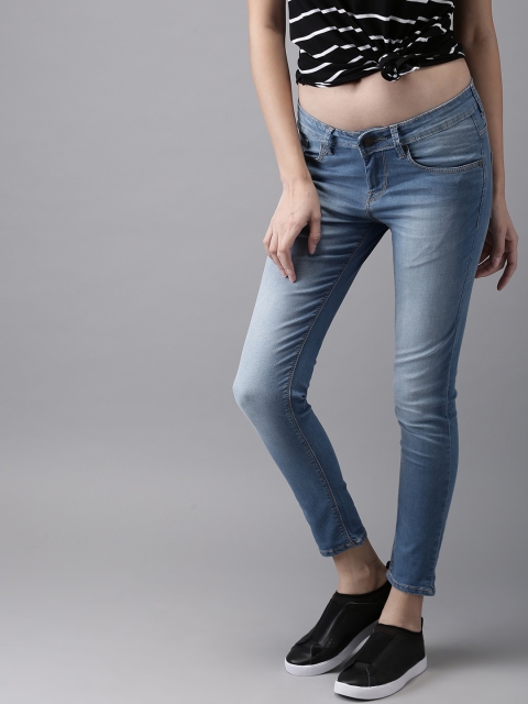 

HERE&NOW Women Blue Skinny Fit Low-Rise Clean Look Stretchable Cropped Jeans