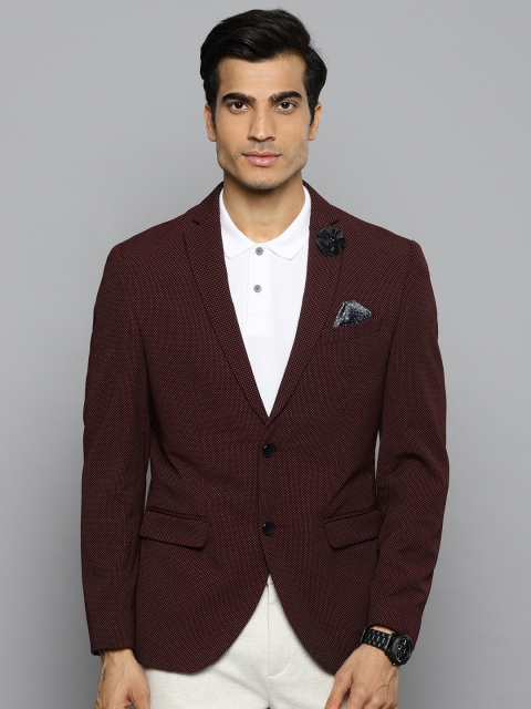 

Blackberrys Men Burgundy & Off-White Self design Slim Fit Smart Casual Blazer