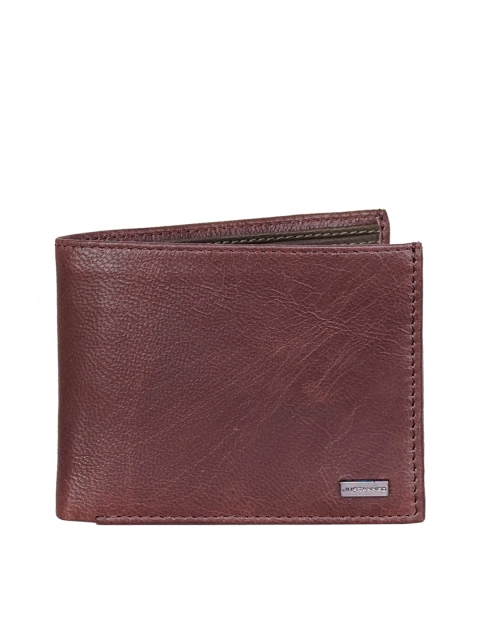 

Justanned Men Brown Textured Leather Two Fold Wallet