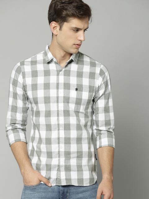 

French Connection Men Grey & White Regular Fit Checked Casual Shirt