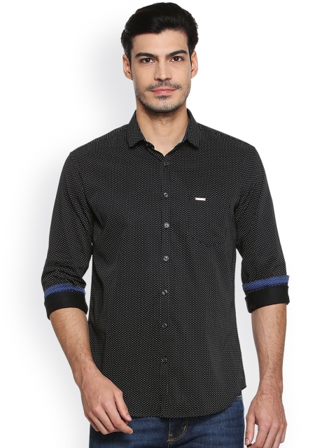 

V Dot Men Black Slim Fit Printed Casual Shirt