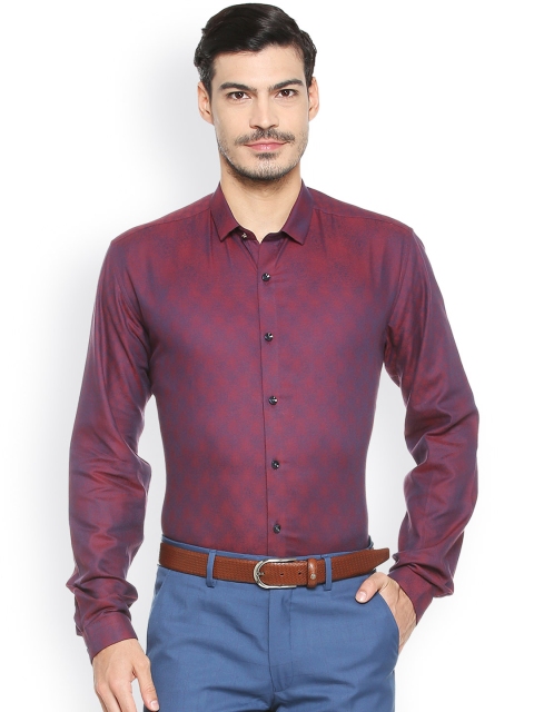 

V Dot Men Maroon & Blue Slim Fit Printed Formal Shirt