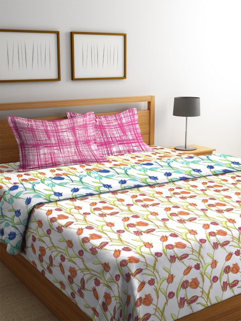 

CORE Designed by SPACES Off-White & Green Floral Print Bedding Set