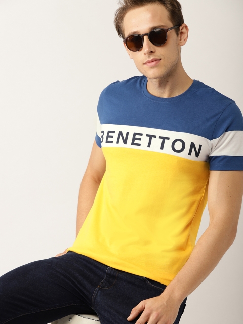 

United Colors of Benetton Men Yellow Colourblocked Round Neck T-shirt