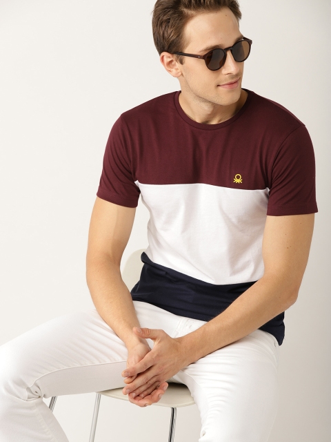 

United Colors of Benetton Men Burgundy & White Colourblocked Round Neck T-shirt