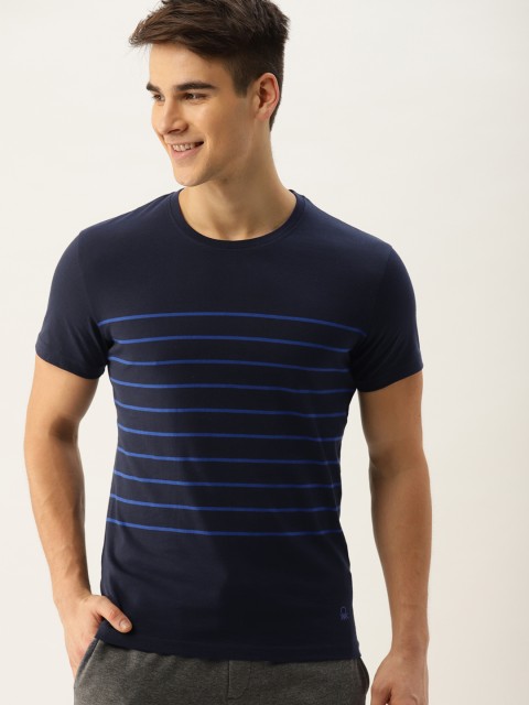 

United Colors of Benetton Men Navy Blue Striped Round Neck T-shirt