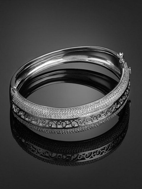 

shaze Silver-Toned Brass Silver-Plated CZ Antique Link Bracelet